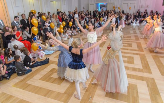 Ballettschule eröffnete den Ball